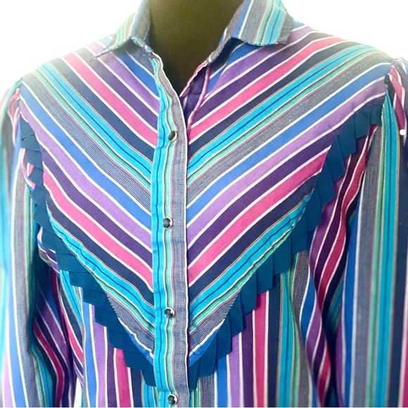 Vintage Tops - 80s Western Shirt Button Down Snap Rainbow Stripe Femme Sheplers True Vintage